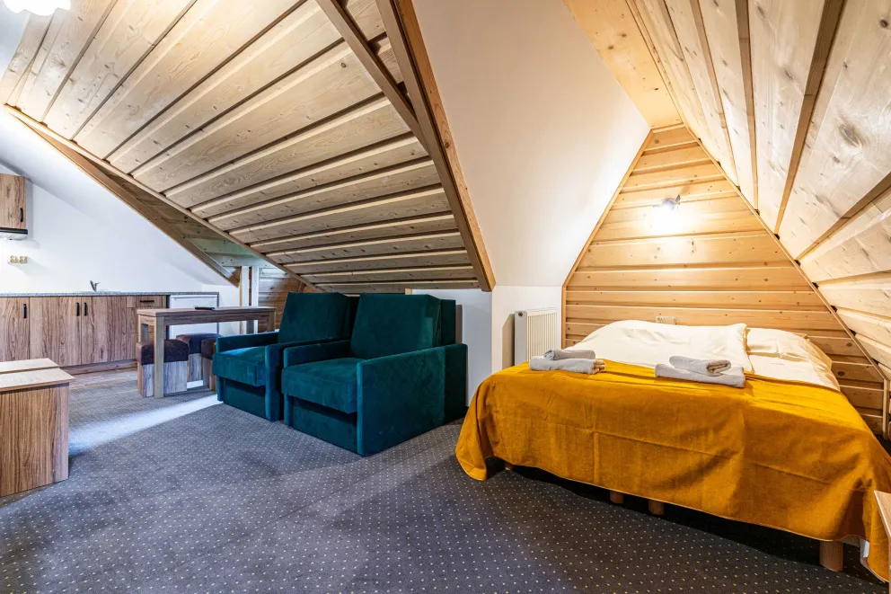 Apartament 4 osobowy na poddaszu