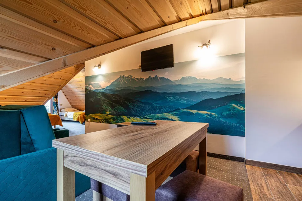 Apartament 4 osobowy na poddaszu
