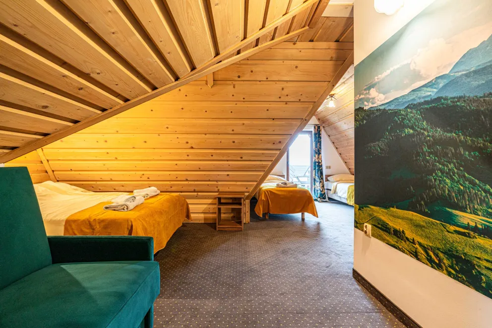 Apartament 4 osobowy na poddaszu