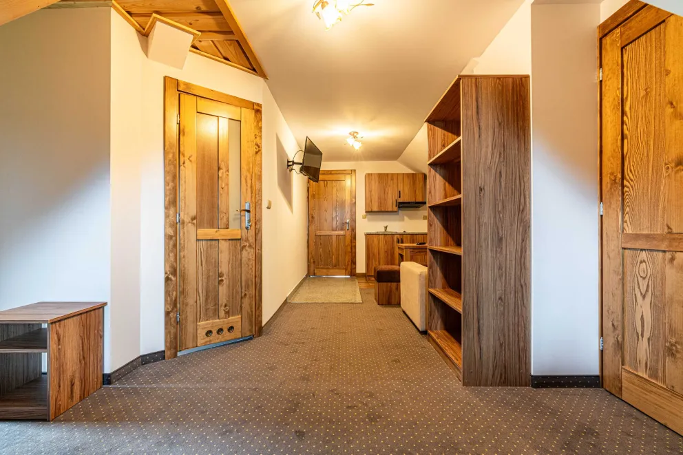 Apartament 5 osobowy na poddaszu
