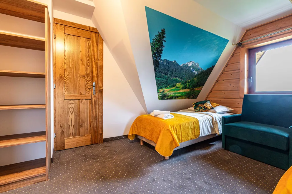 Apartament 5 osobowy na poddaszu
