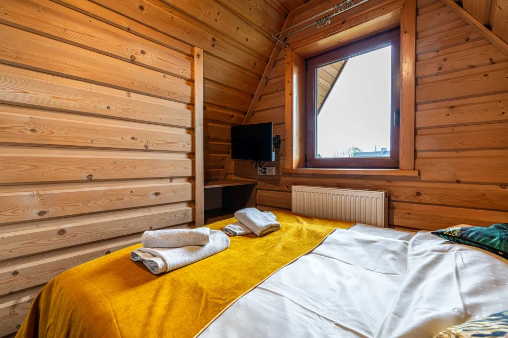 Apartament 5 osobowy na poddaszu