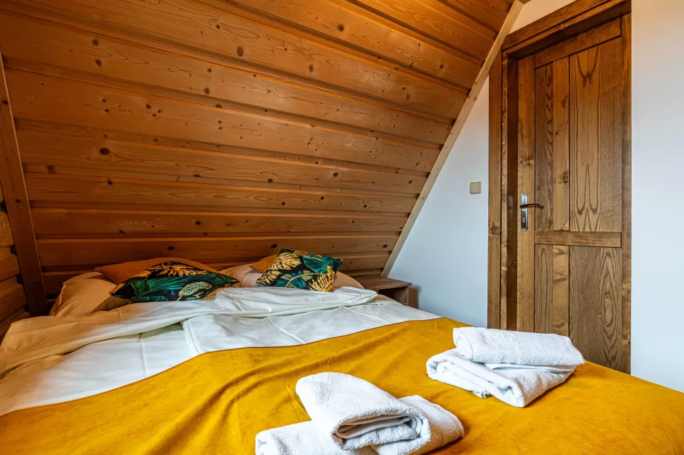 Apartament 5 osobowy na poddaszu