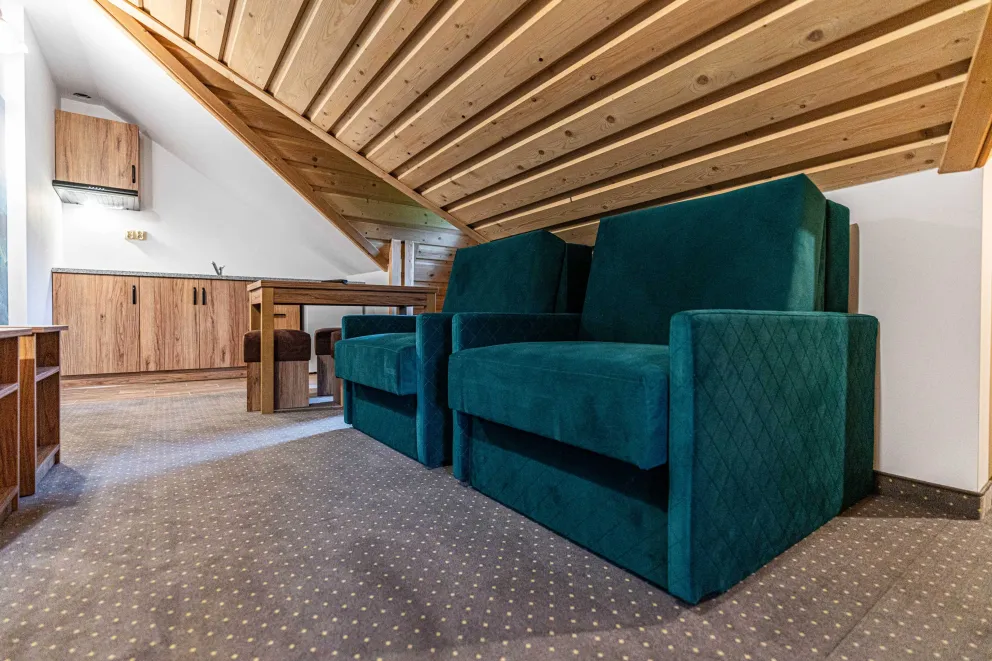 Apartament 4 osobowy na poddaszu
